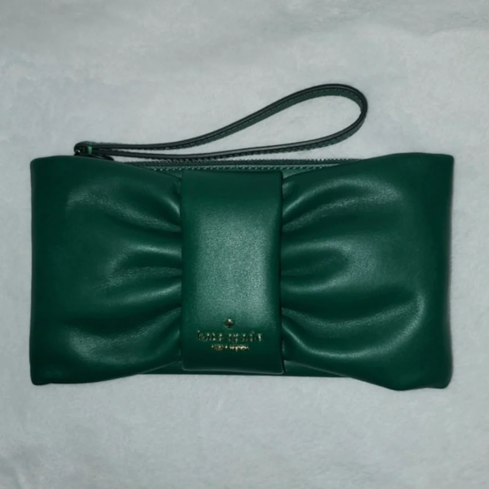 Kate Spade Smooth Leather Millie Bow Wristlet